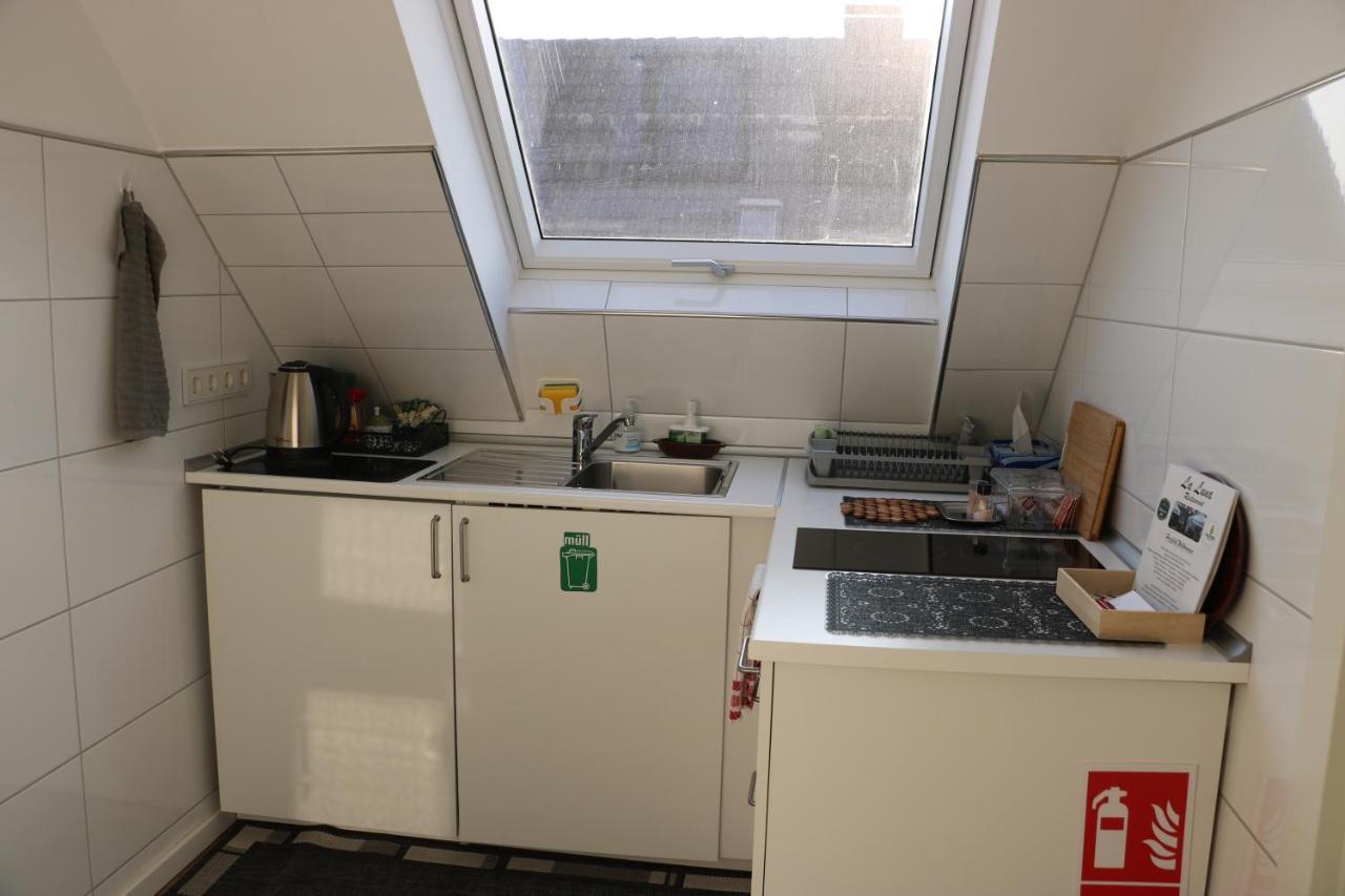 Rooms In Duesseldorf Near The Airport/Fair المظهر الخارجي الصورة